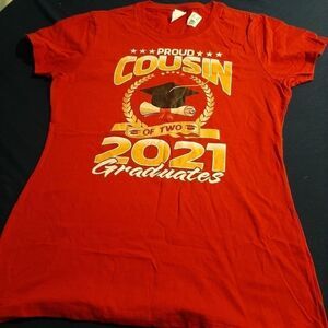 NWT Med PROUD COUSIN 2 2021 GRADUATES T-Shirt